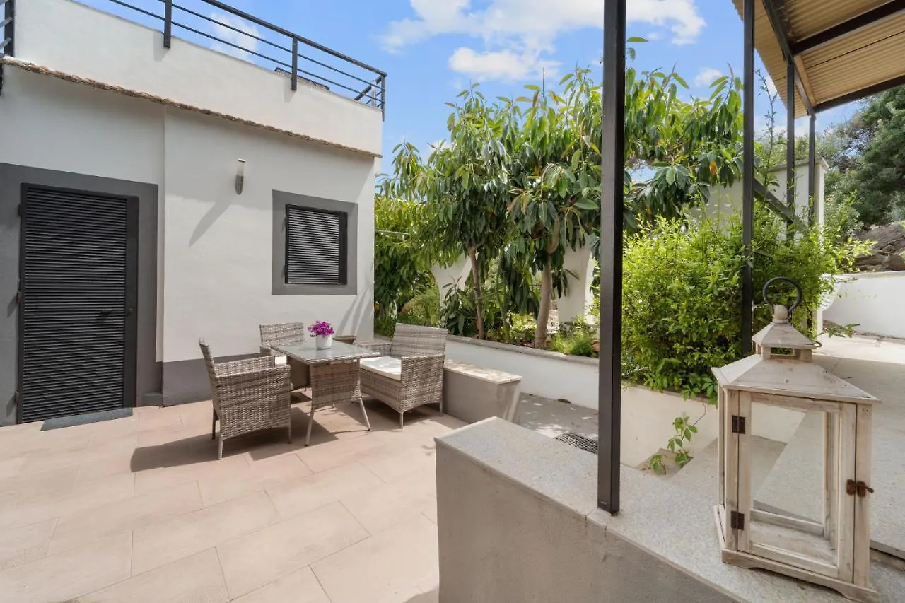 Dependance Villa Matteo Porto Columbu - Perd'E Sali Apartment