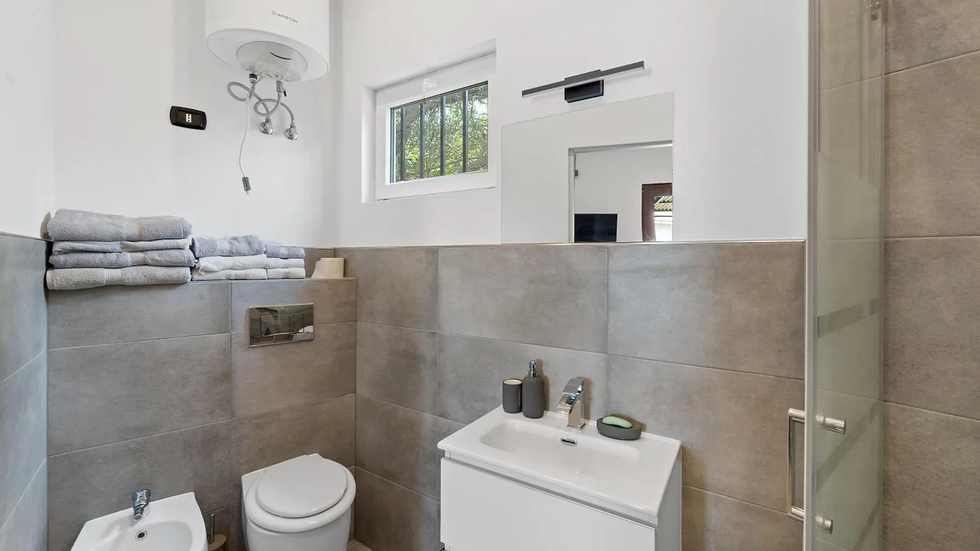 Dependance Villa Matteo Porto Columbu - Perd'E Sali Apartment