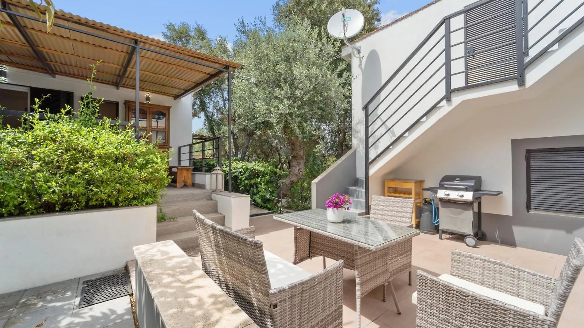 Dependance Villa Matteo Porto Columbu - Perd'E Sali Apartment